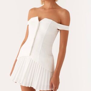 NWT Peppermayo Strapless Off Shoulder White Mini Dress Pleated Skirt Corset
